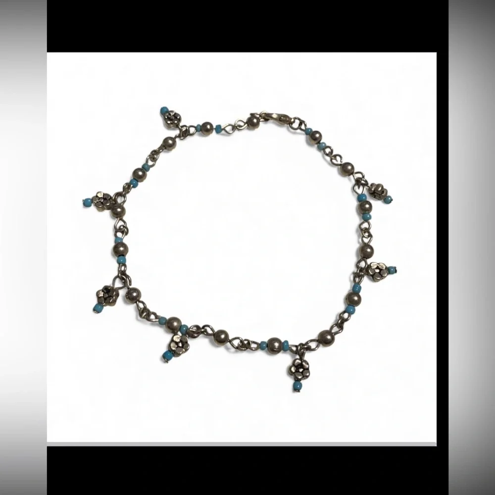 Silver Tone Flower Bracelet #7638